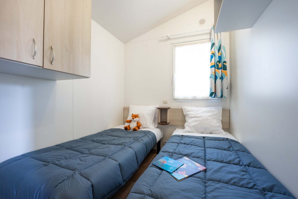 Location Cottage chambre enfant Camping Lacanau Océan