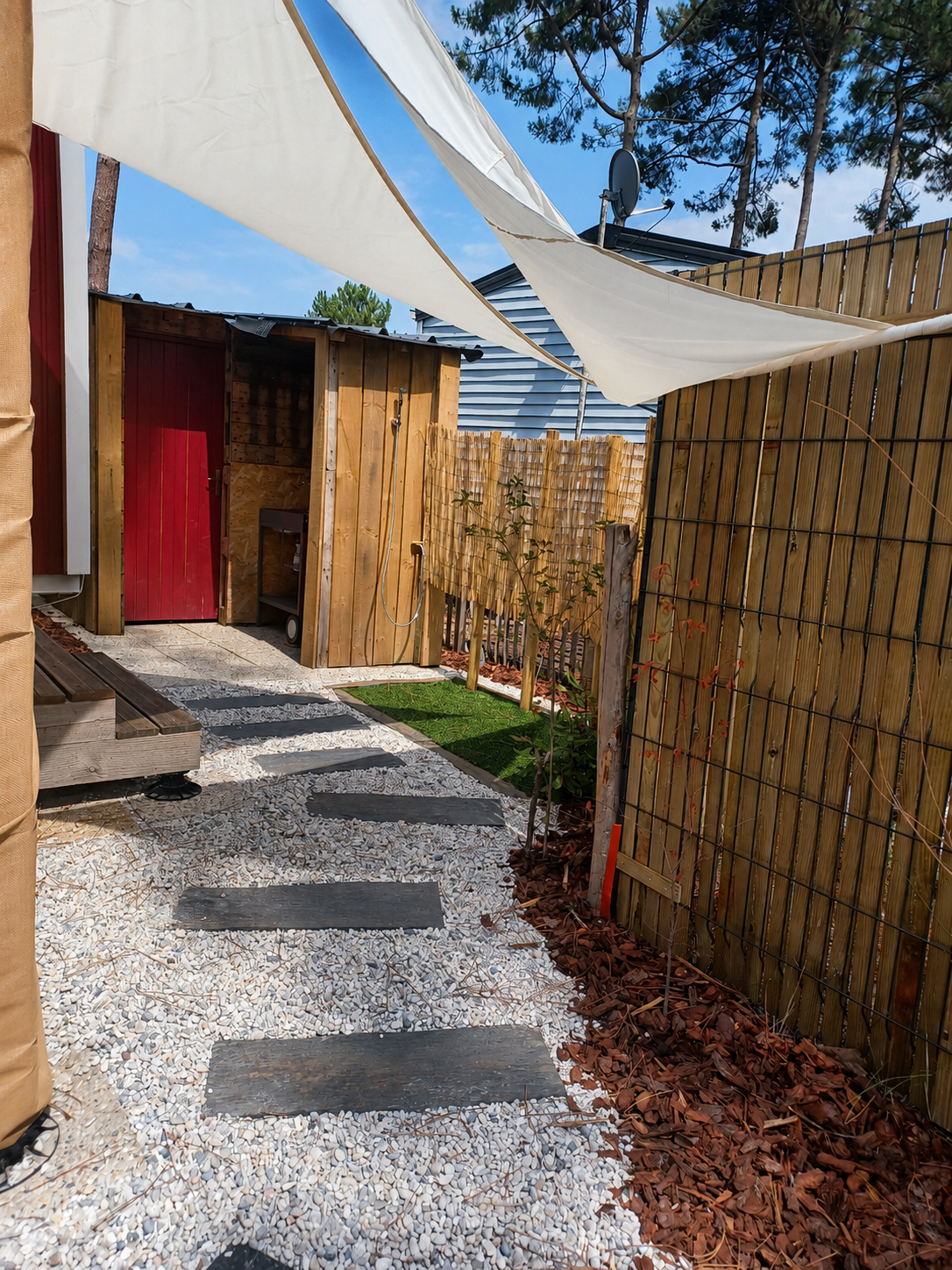 MOBIL HOME AVEC JARDIN LACANAU