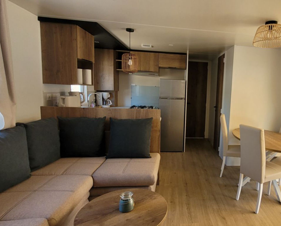 mobile home rental lacanau august